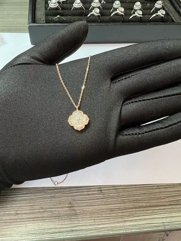 Bespoke Necklace for Yong Jie